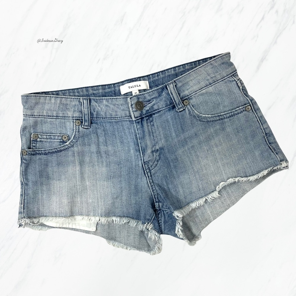 Aritzia- Talula Light Blue Denim Shorts Size 27